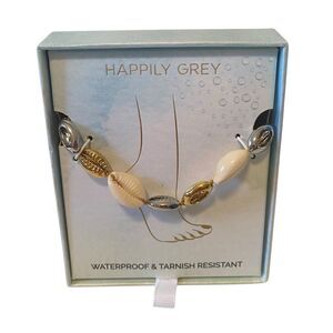 Two-Tone & Creme Shelled Anklet/Bracelet. So pretty!